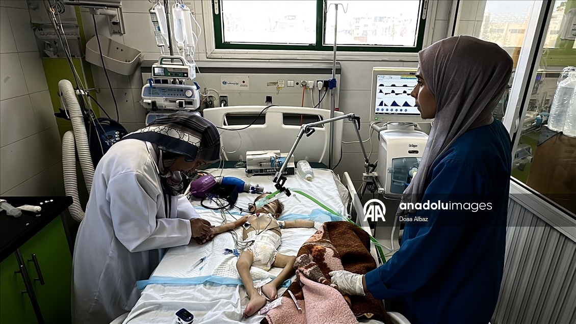 Filistinli ailenin tek çocuğu olan 2 yaşındaki Meryem'in yaşamı tehdit altında