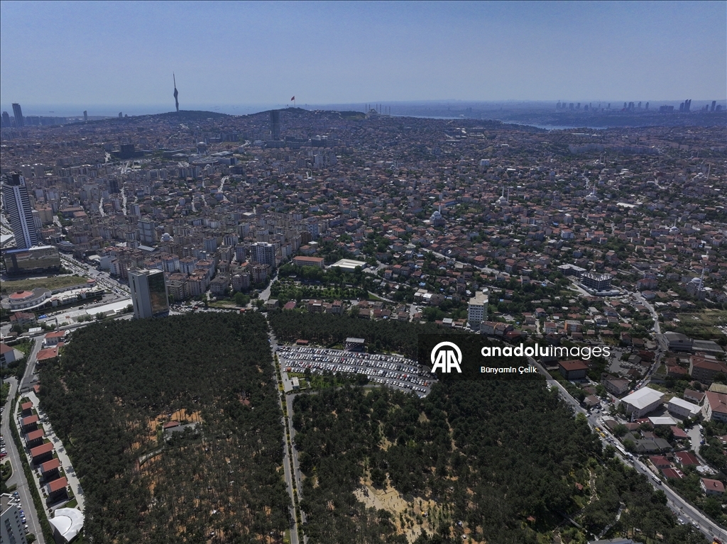 İstanbul'da bayramın üçüncü gününde vatandaşlar sahil ve parklara akın etti