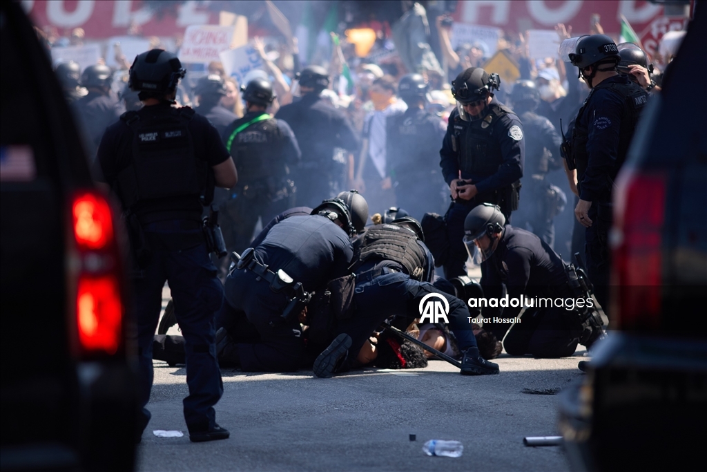 Los Angeles'taki sınır protestoları 3. gününde devam ediyor