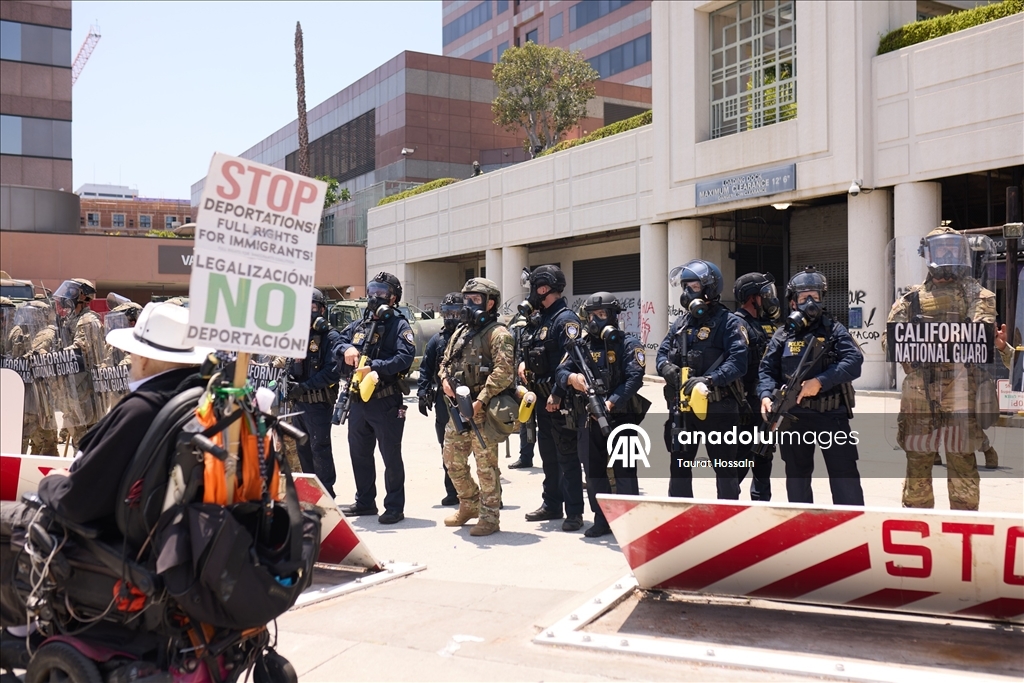 Los Angeles'taki sınır protestoları 3. gününde devam ediyor