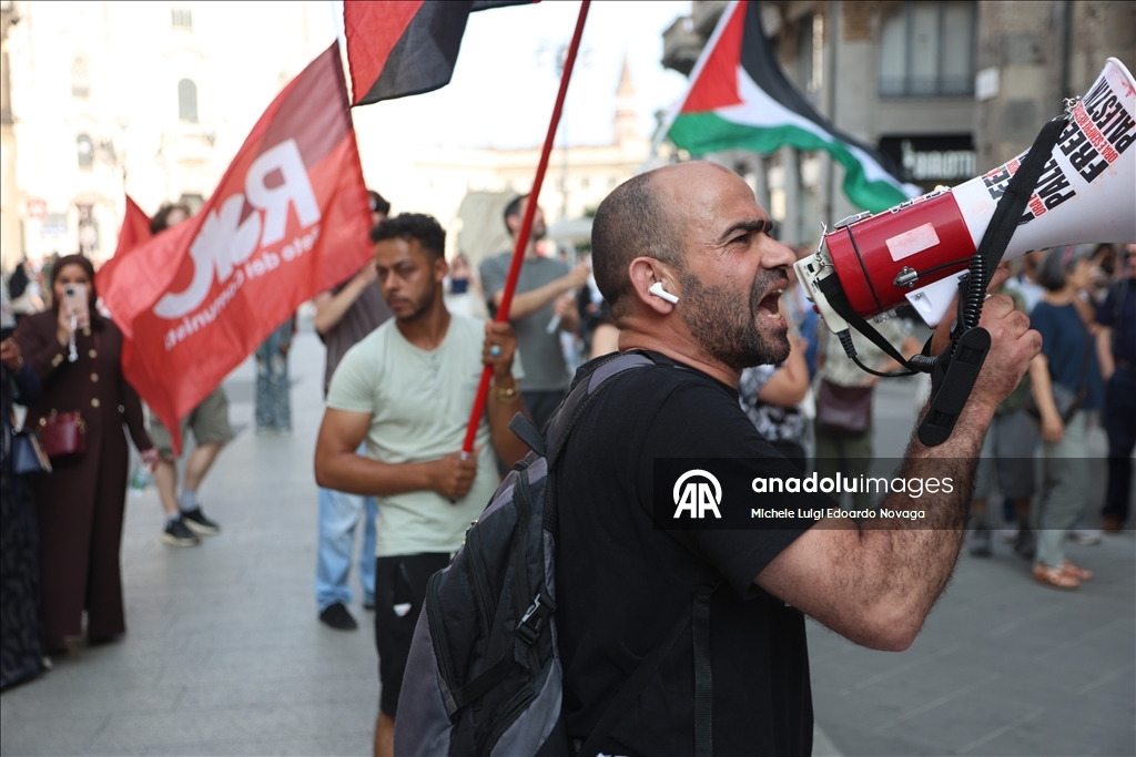İtalya'da, İsrail'in "Madleen" gemisine saldırısı protesto edildi