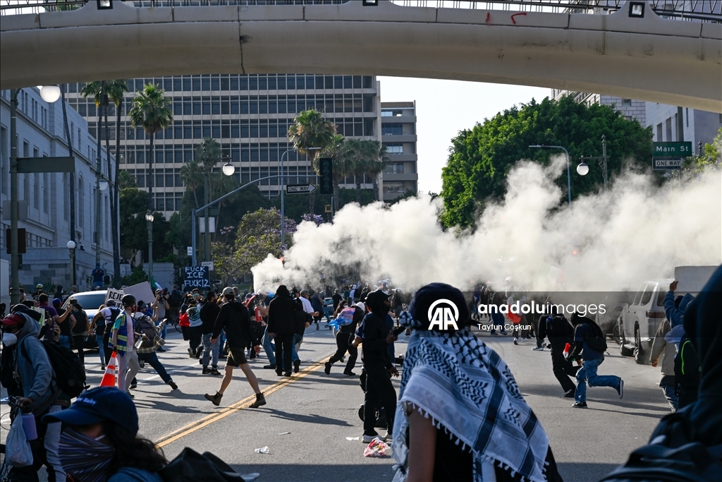 Los Angeles'ta ICE karşıtı protestolar