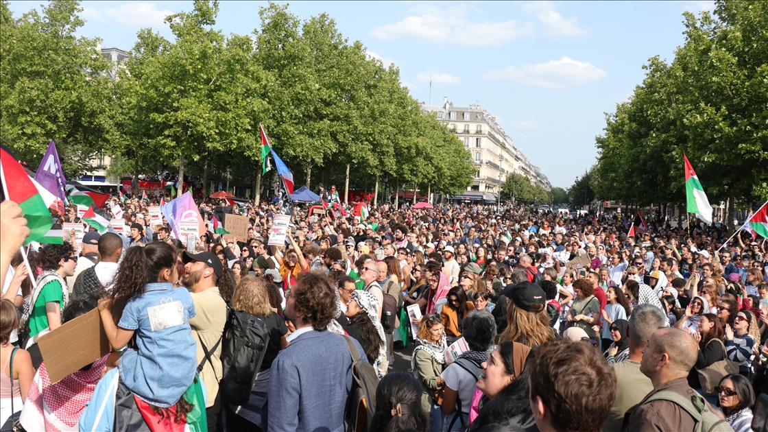 Protest in Paris against Israel's seizure on the “Madleen” ship carrying aid to Gaza