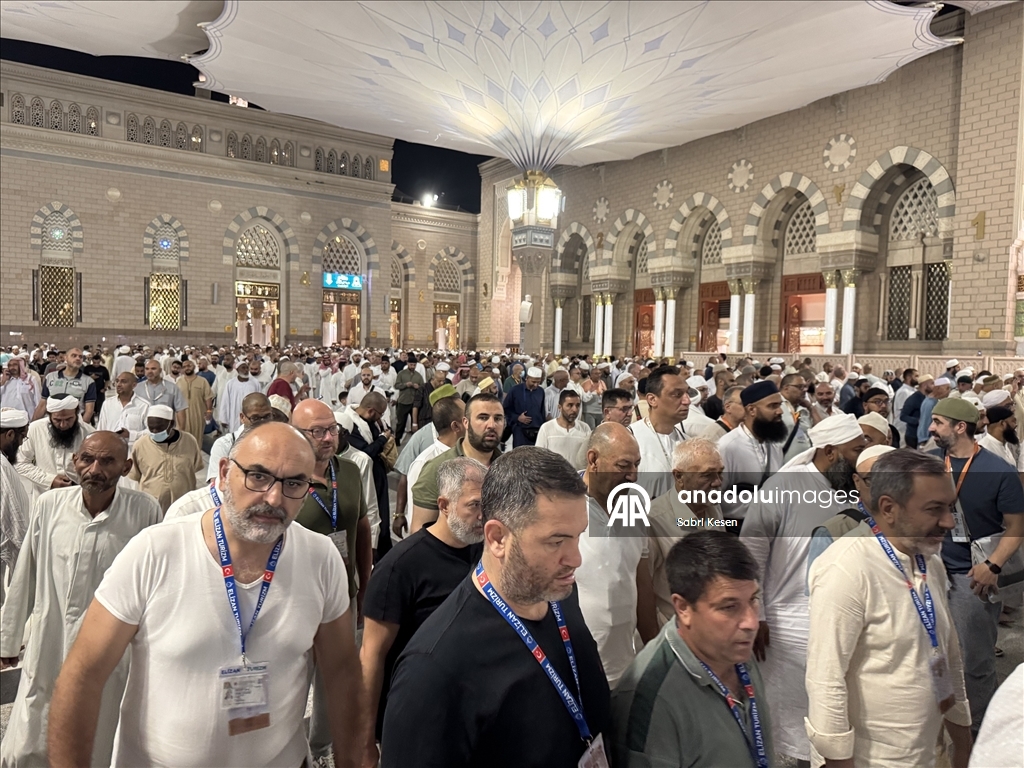 Hacılar, Hazreti Muhammed'in nuruyla aydınlanmış şehir Medine'de