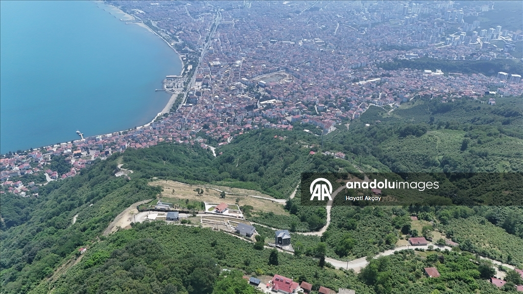 Mavi ve yeşilin buluştuğu Ordu, yamaç paraşütü tutkunlarını ağırlıyor