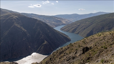 Malatya'nın Kale ilçesi, tarihi ve doğal güzellikleriyle dikkati çekiyor