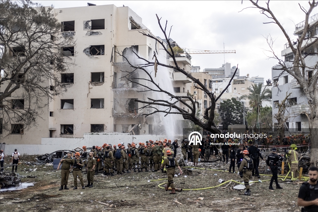 İsrail'in İran'a yönelik hava saldırıları devam ediyor 38