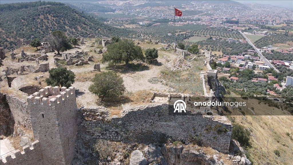 Beçin Antik Kenti'ndeki kazı çalışmaları devam ediyor