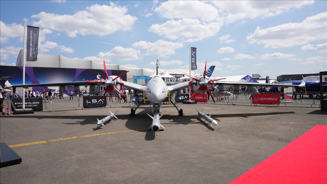 Baykar ve Leonardo yeni kurulan ortak girişim "LBA Systems"i Paris Air Show'da duyurdu