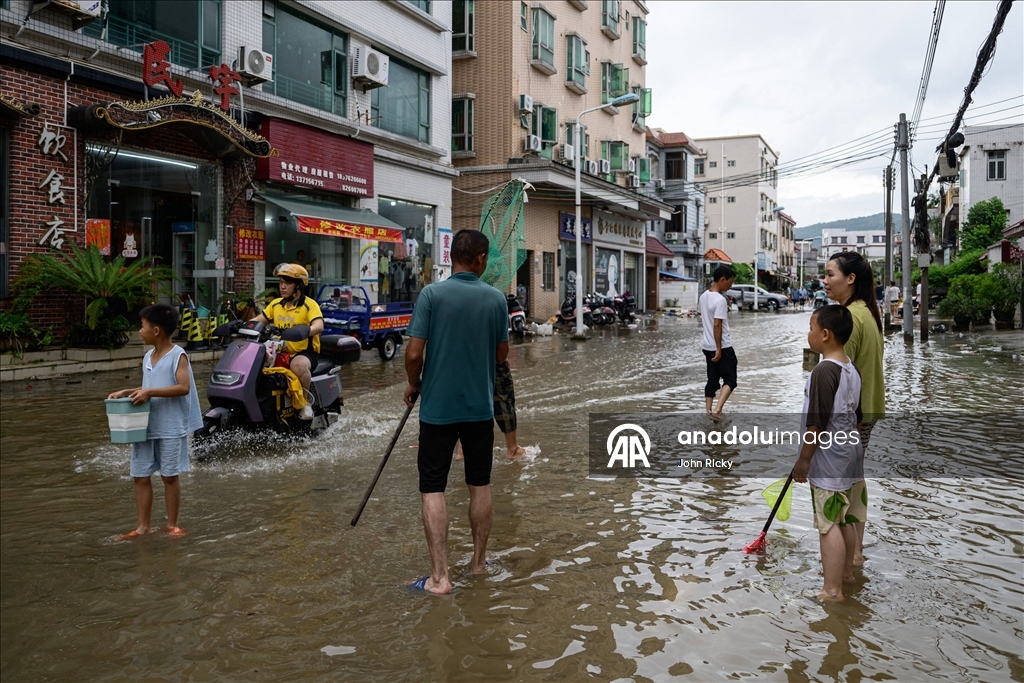 Kelebek Tayfunu sonrası Çin'in Guangdong eyaletinde hayat olumsuz etkilendi
