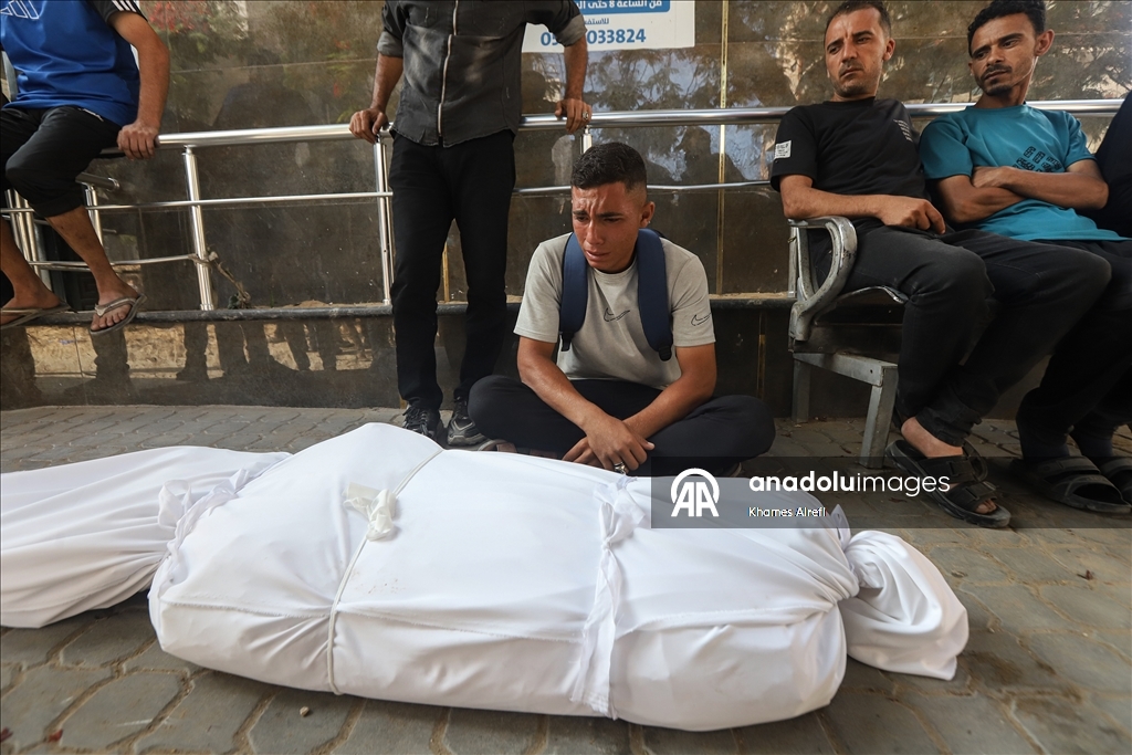 İsrail ordusu, Gazze'de yardım bekleyenlere yönelik saldırı düzenledi