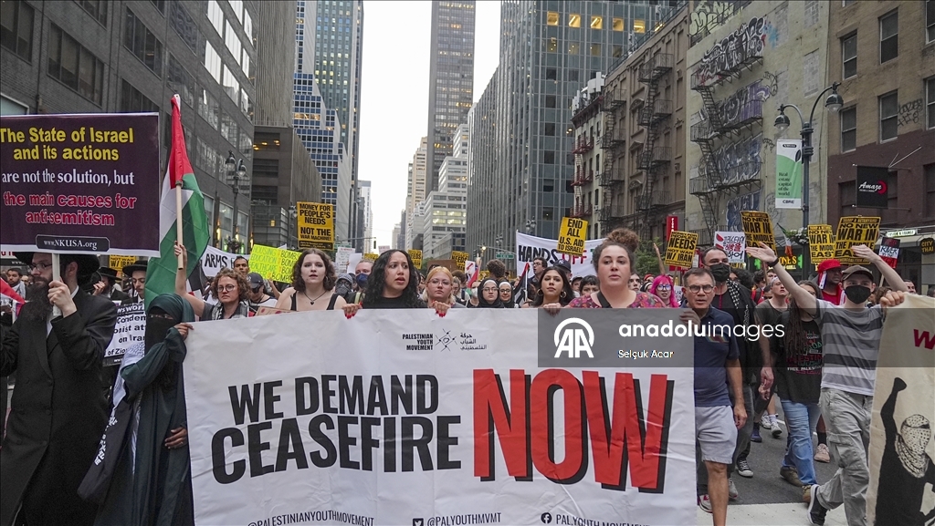 В Нью-Йорке прошла акция против войны с Ираном