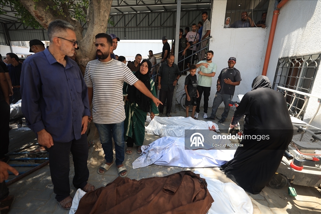 İsrail'in Gazze'ye yönelik saldırıları sürüyor 13