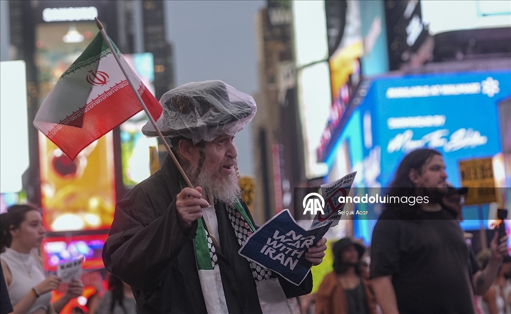 В Нью-Йорке прошла акция против войны с Ираном