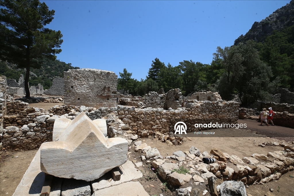 Olympos Antik Kenti'nde tarihe ışık tutan yeni mozaikler bulundu 3