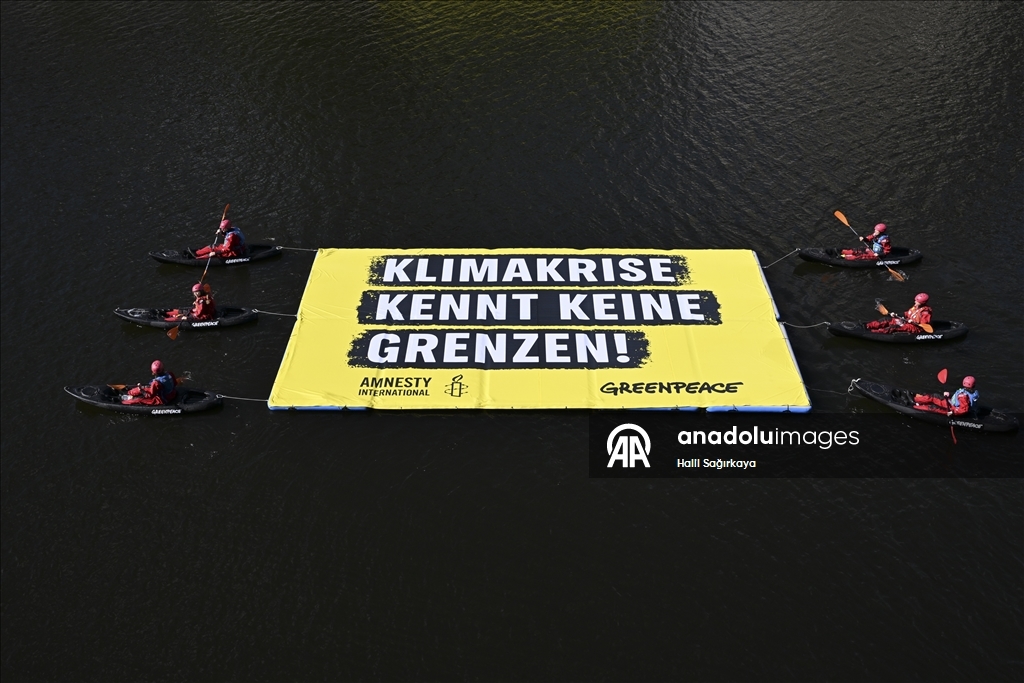 Greenpeace провела акцию по случаю Всемирного дня беженцев