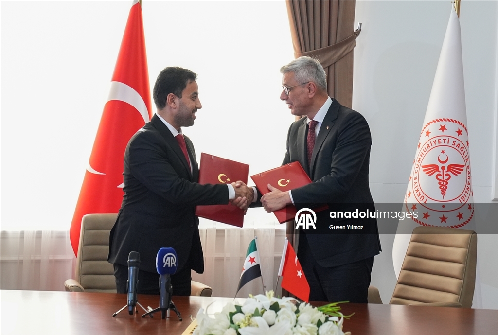 تركيا وسوريا توقعان بروتوكول تعاون في مجال الصحة