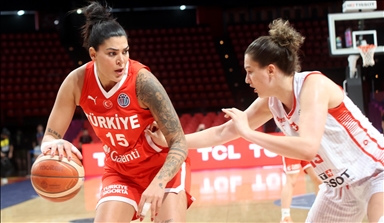 A Milli Kadın Basketbol Takımı İsviçre'yi mağlup etti