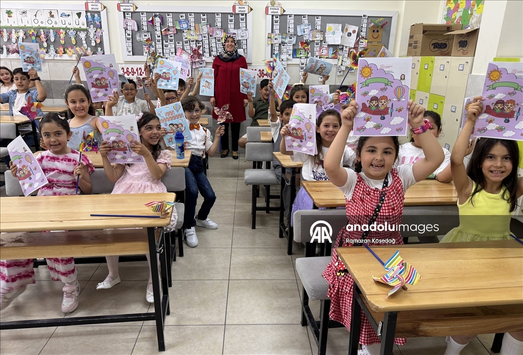 Okullarda karne heyecanı