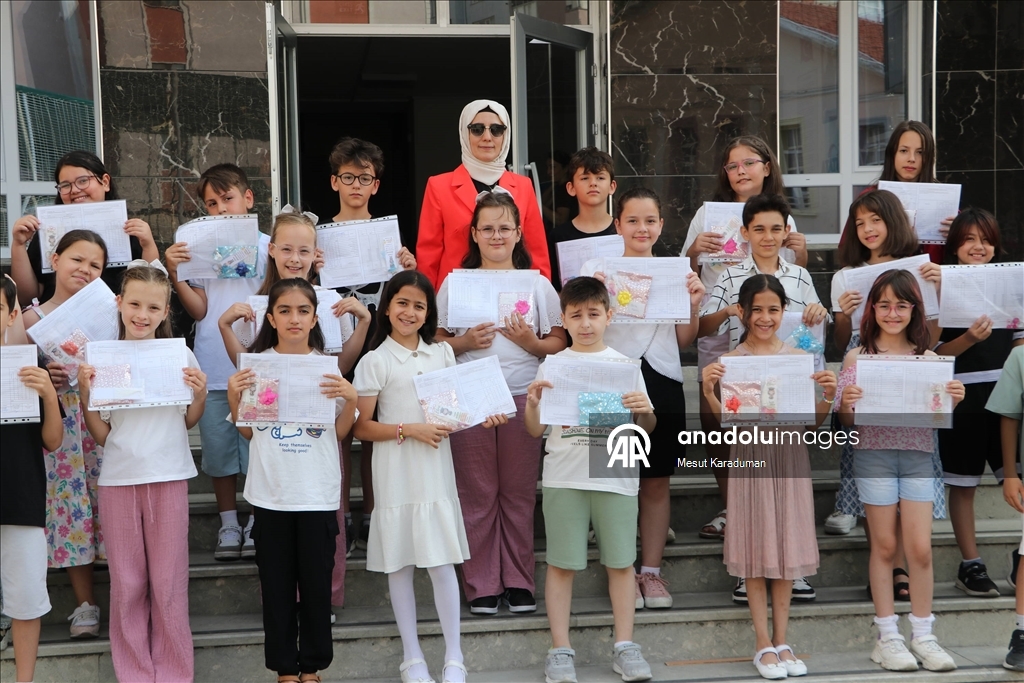Okullarda karne heyecanı
