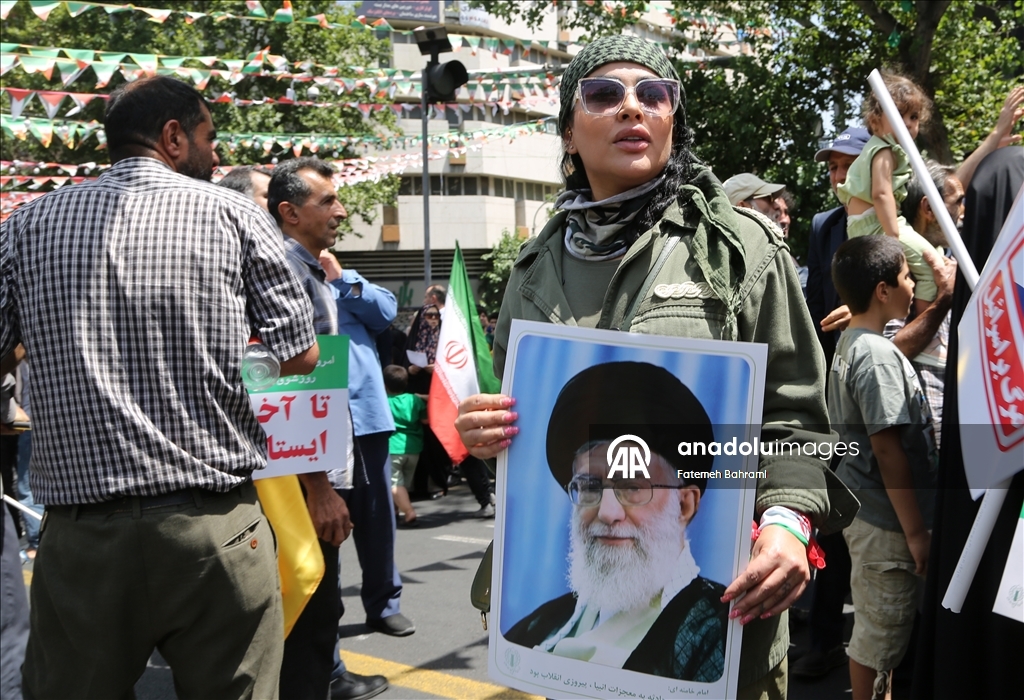 Iranians protest Israeli attacks following Friday prayers