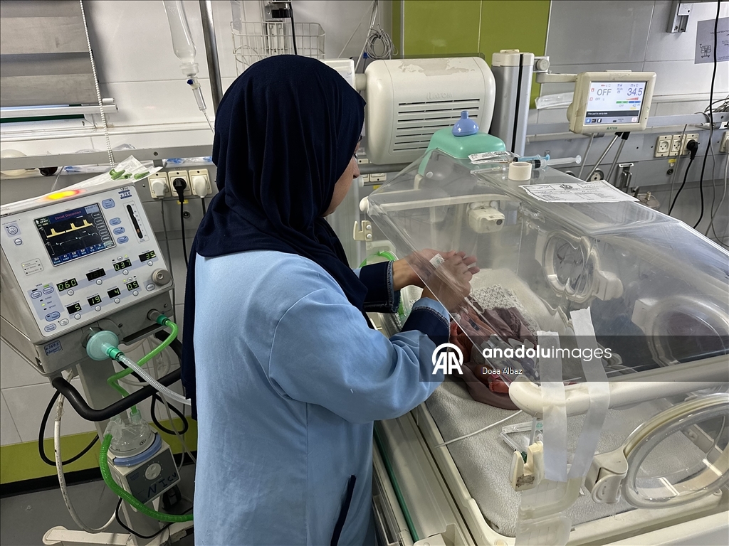 لنفاد الحليب.. مستشفيان بغزة يحذران من كارثة تهدد حياة الرضع