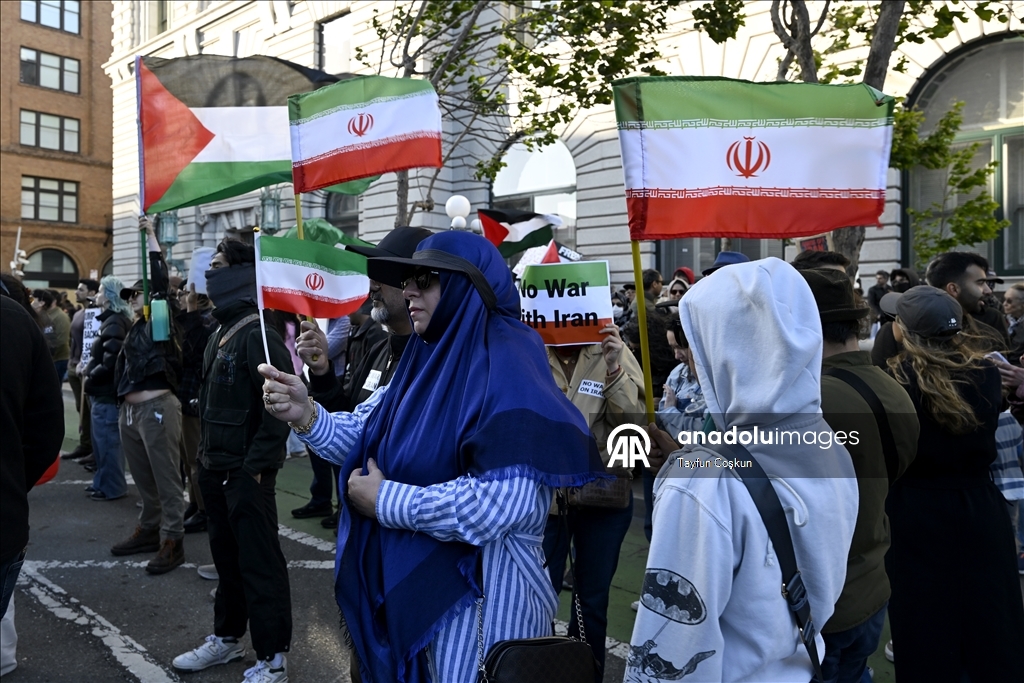 ABD'nin San Francisco kentinde ‘İran'da Savaşa Hayır’ protestosu düzenlendi