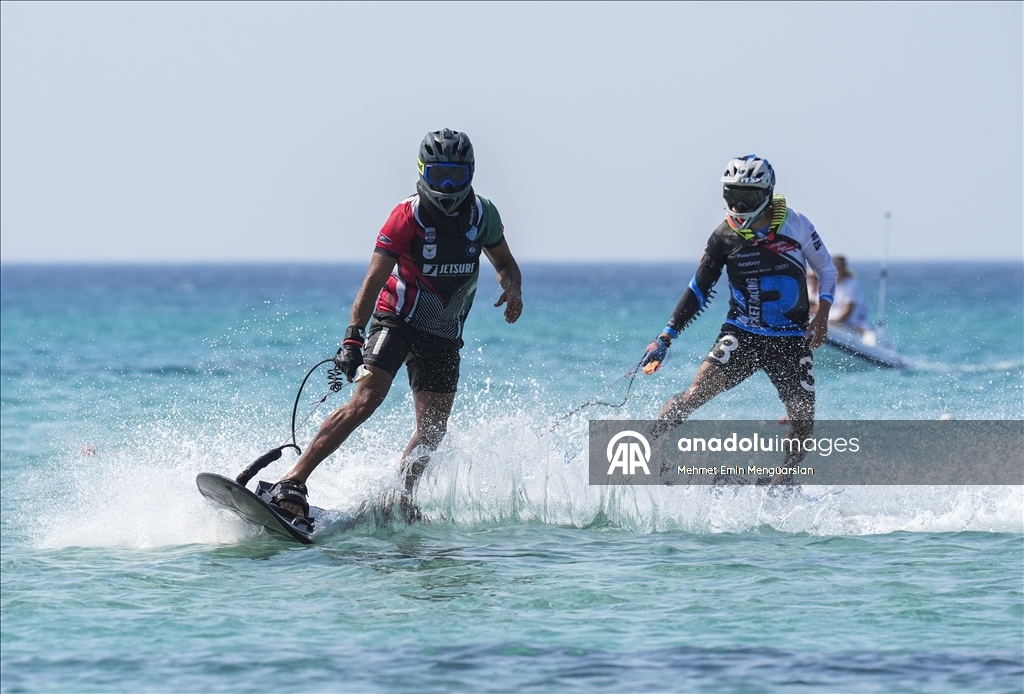 Dünya Motosurf Şampiyonası, Çeşme'de başladı