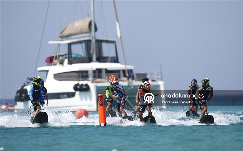Dünya Motosurf Şampiyonası, Çeşme'de başladı