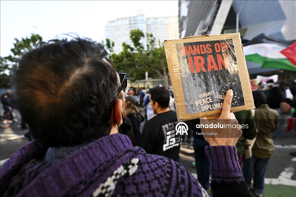 ABD'nin San Francisco kentinde ‘İran'da Savaşa Hayır’ protestosu düzenlendi