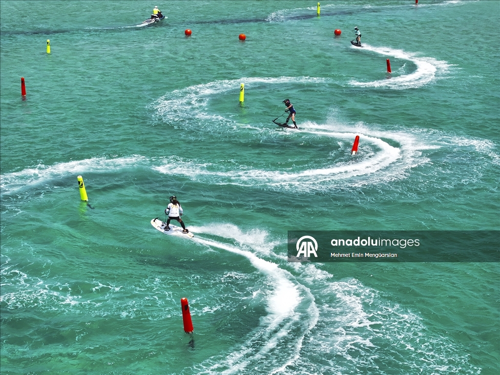 Dünya Motosurf Şampiyonası, Çeşme'de başladı