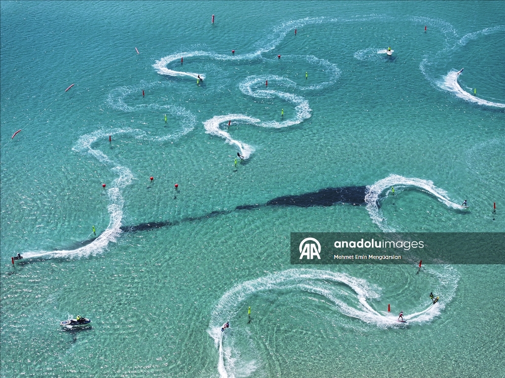 Dünya Motosurf Şampiyonası, Çeşme'de başladı