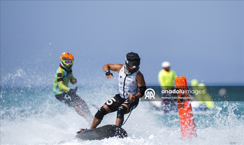 Dünya Motosurf Şampiyonası, Çeşme'de başladı