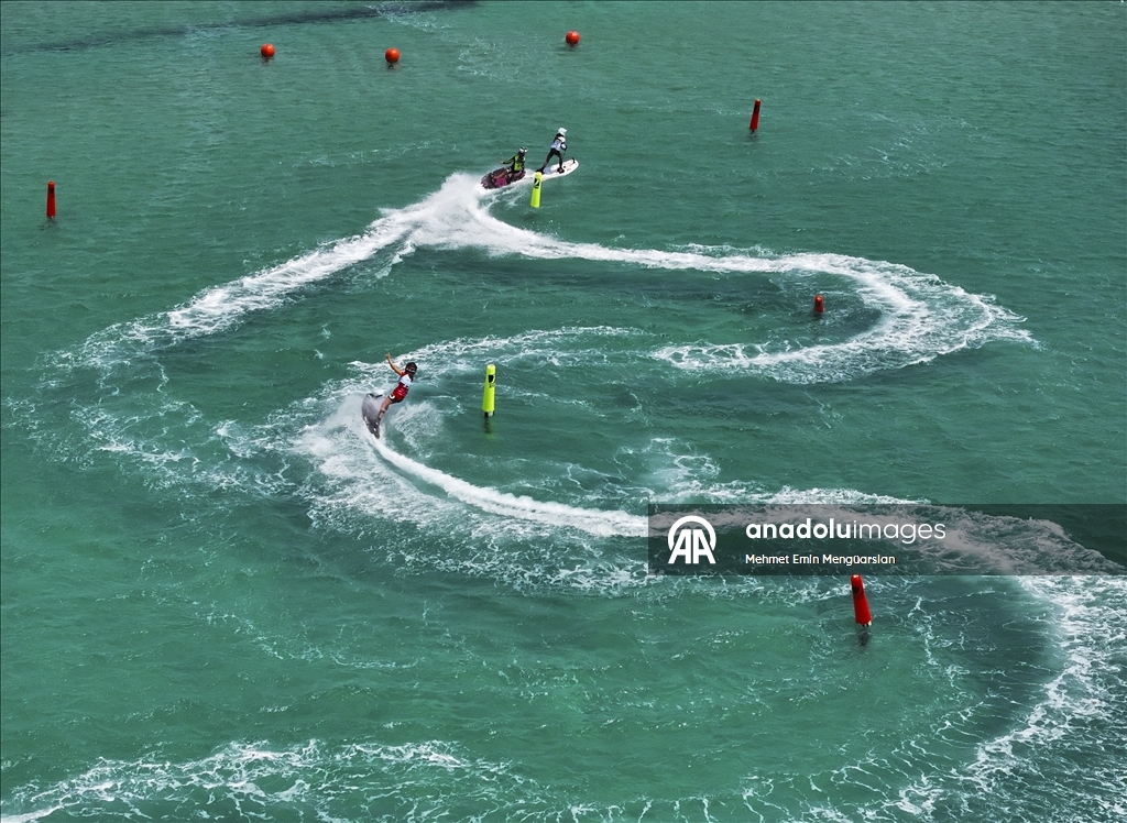 Dünya Motosurf Şampiyonası, Çeşme'de başladı
