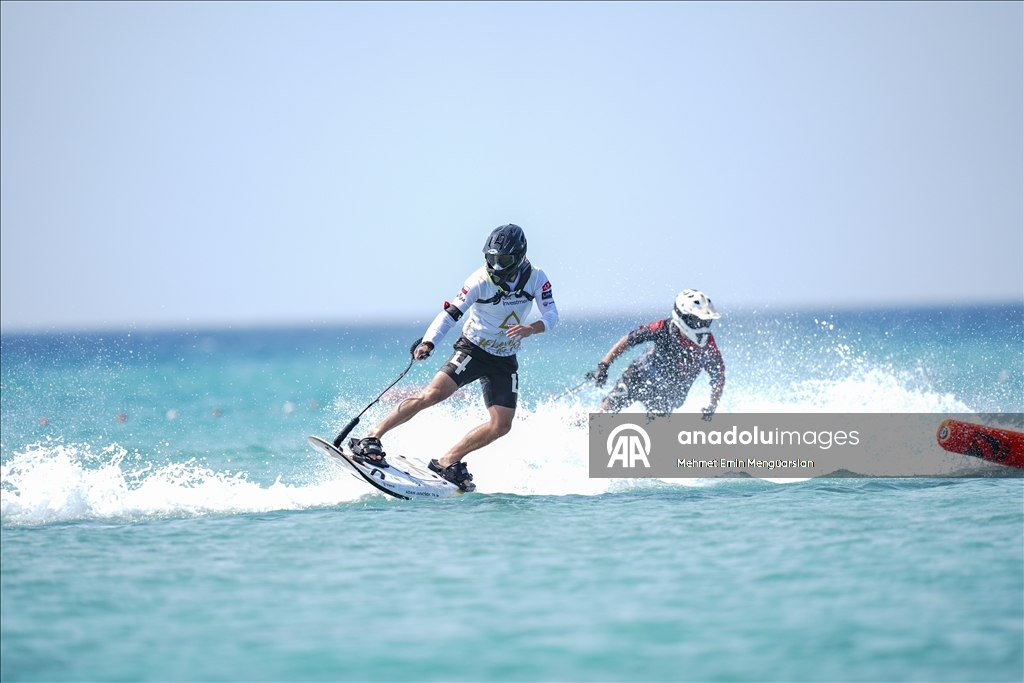 Dünya Motosurf Şampiyonası, Çeşme'de başladı