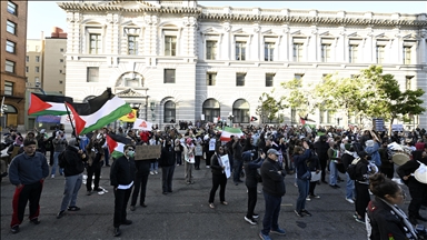 ABD'nin San Francisco kentinde "İran'da Savaşa Hayır" protestosu düzenlendi