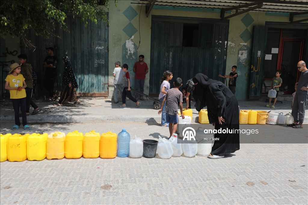غزة.. آبار مياه معطلة وبنية تحتية مدمرة