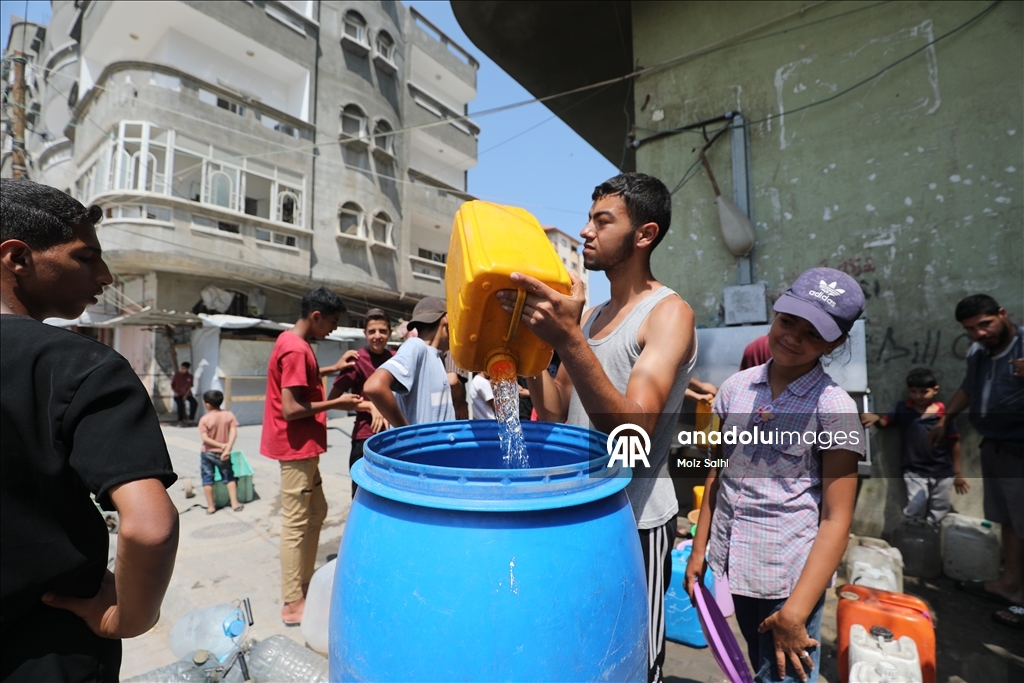 غزة.. آبار مياه معطلة وبنية تحتية مدمرة