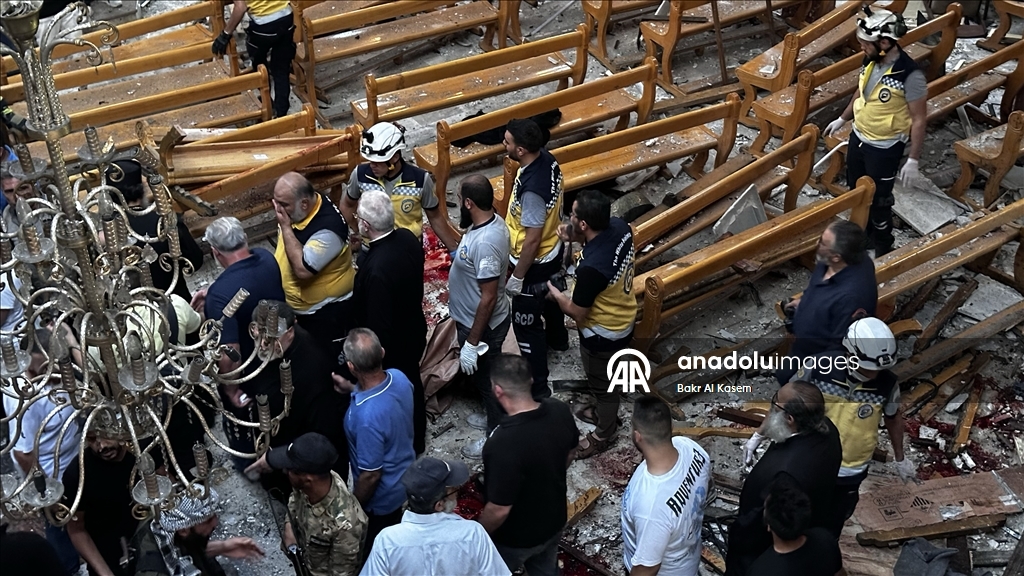 Şam’da kilisede meydana gelen patlamada çok sayıda kişi hayatını kaybetti