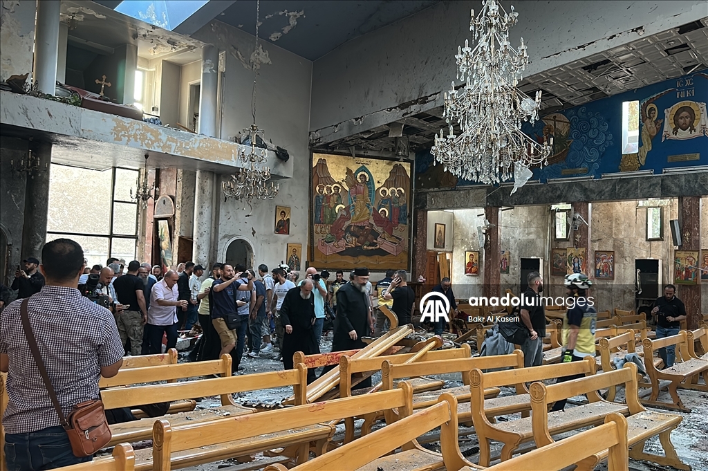 Şam’da kilisede meydana gelen patlamada çok sayıda kişi hayatını kaybetti