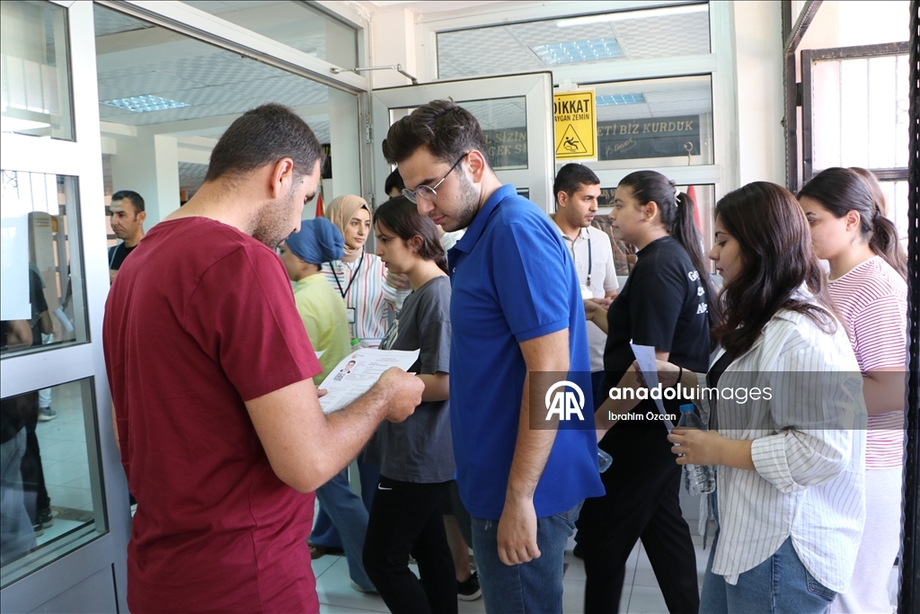 YKS'de Alan Yeterlilik Testleri oturumu başladı