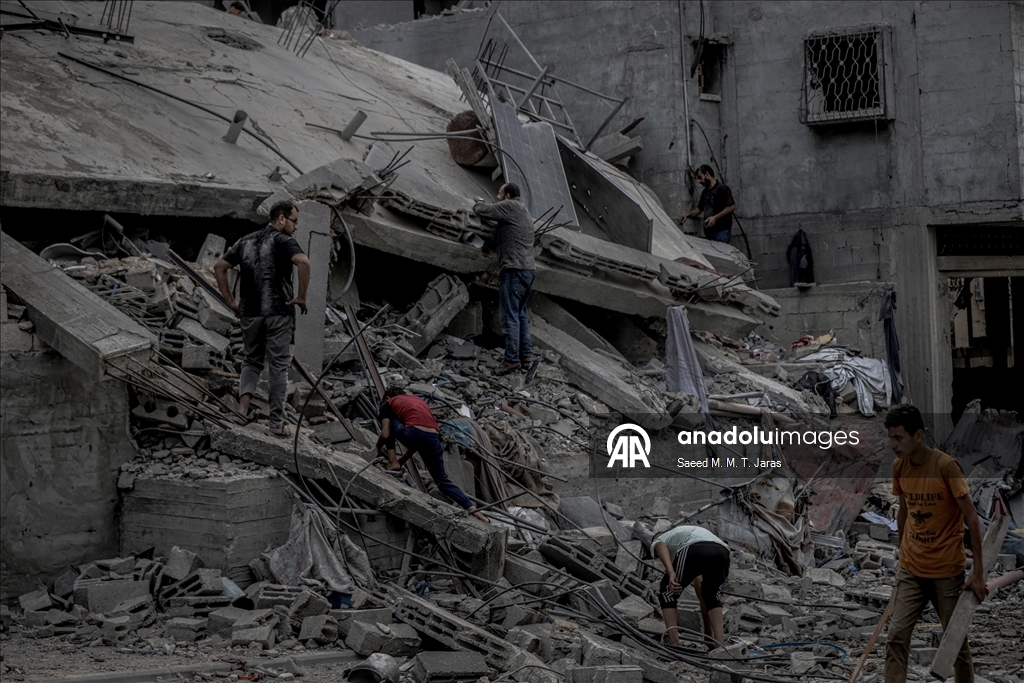 İsrail'in Gazze'ye yönelik saldırıları sürüyor 2