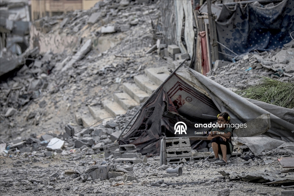 İsrail'in Gazze'ye yönelik saldırıları sürüyor 1