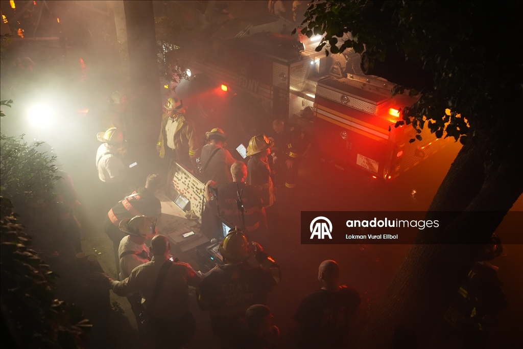 При пожаре в Бронксе пострадали 14 человек