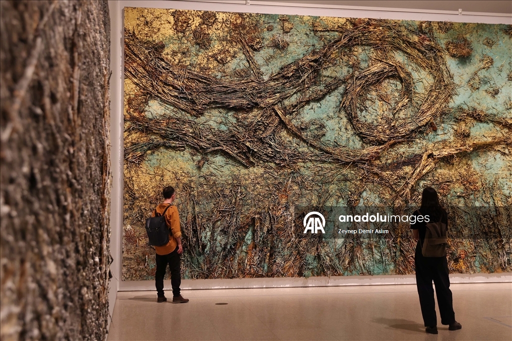 Anselm Kiefer ve Vincent van Gogh’un eserleri, Londra’daki Royal Academy of Arts’ta sanatseverlerle buluşuyor