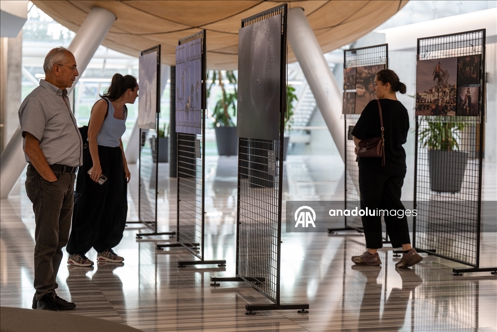 İstanbul Photo Awards 2025'in ilk sergisi Ankara'da açıldı 6