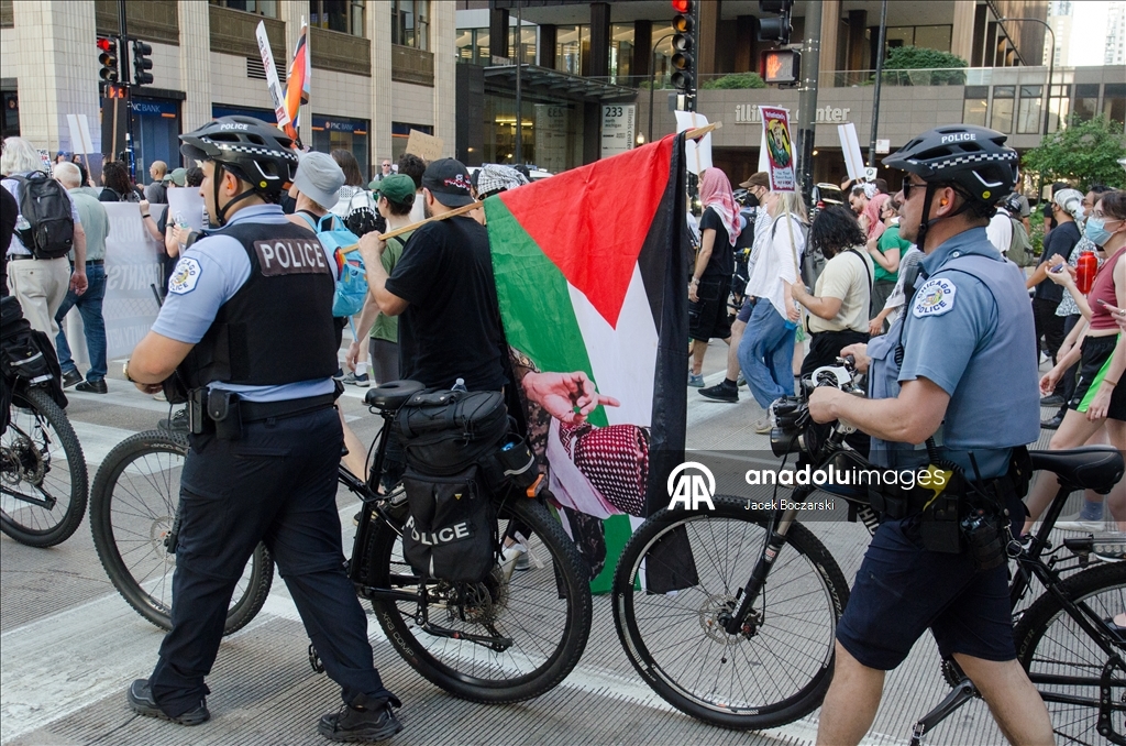 В Чикаго прошла акция в поддержку Палестины и Ирана
