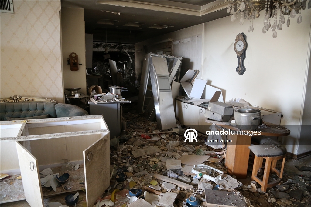 В объективы «Анадолу» попали разрушения в районах Тегерана, где погибли ученые-ядерщики