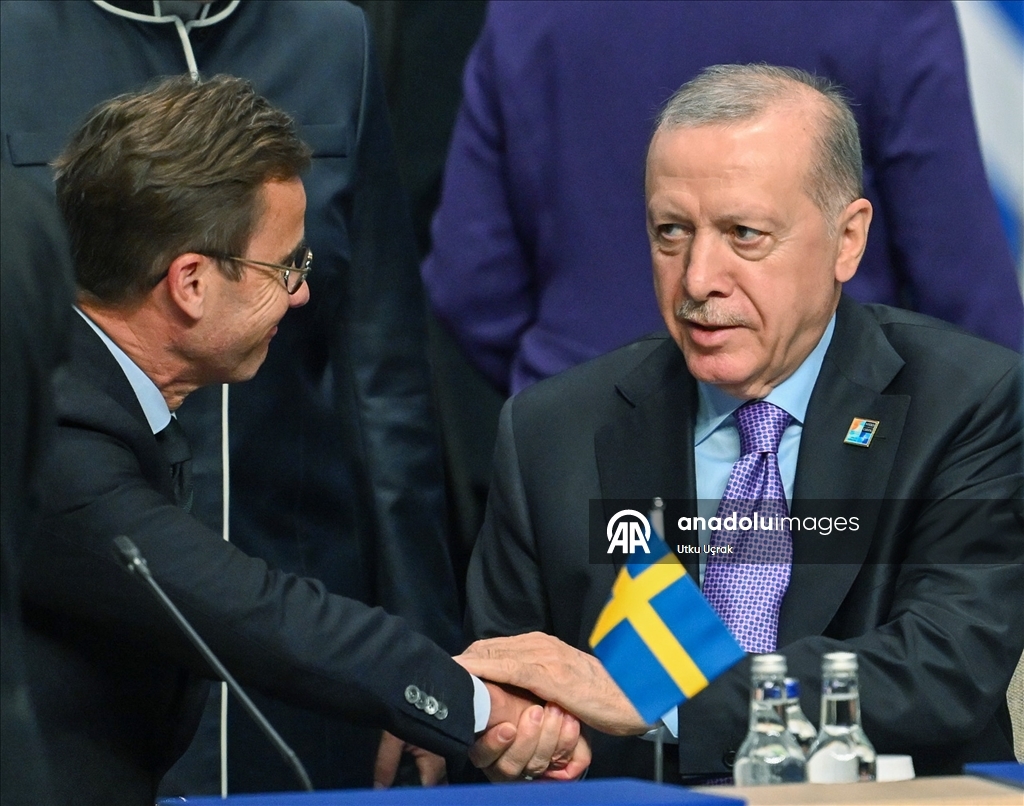 Cumhurbaşkanı Erdoğan, NATO Zirvesi için Hollanda'da