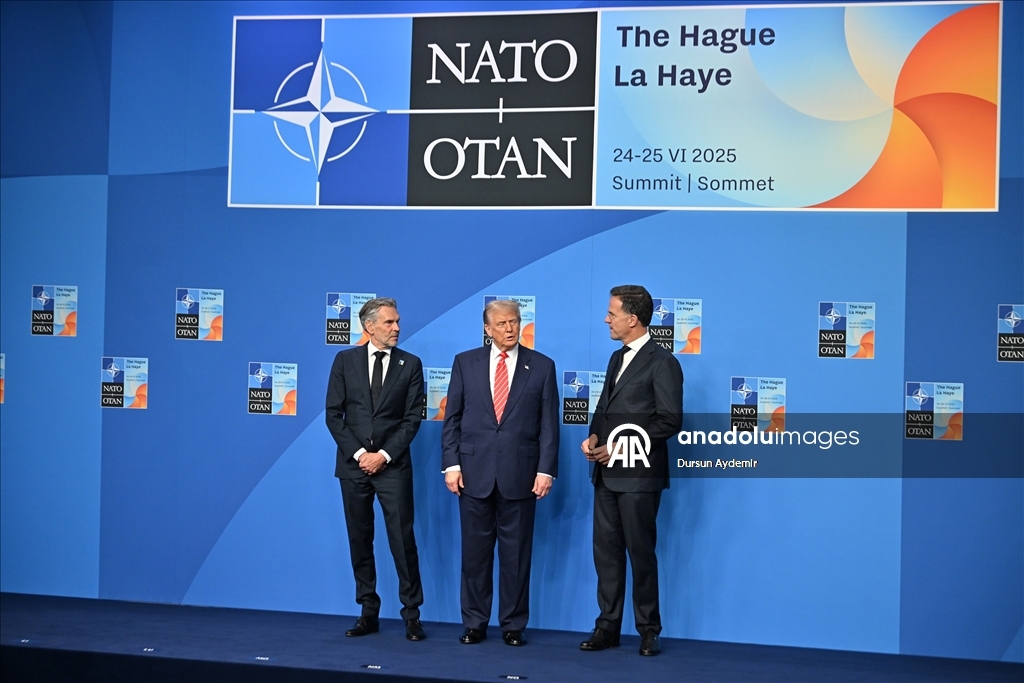 NATO Devlet ve Hükümet Başkanları Zirvesi